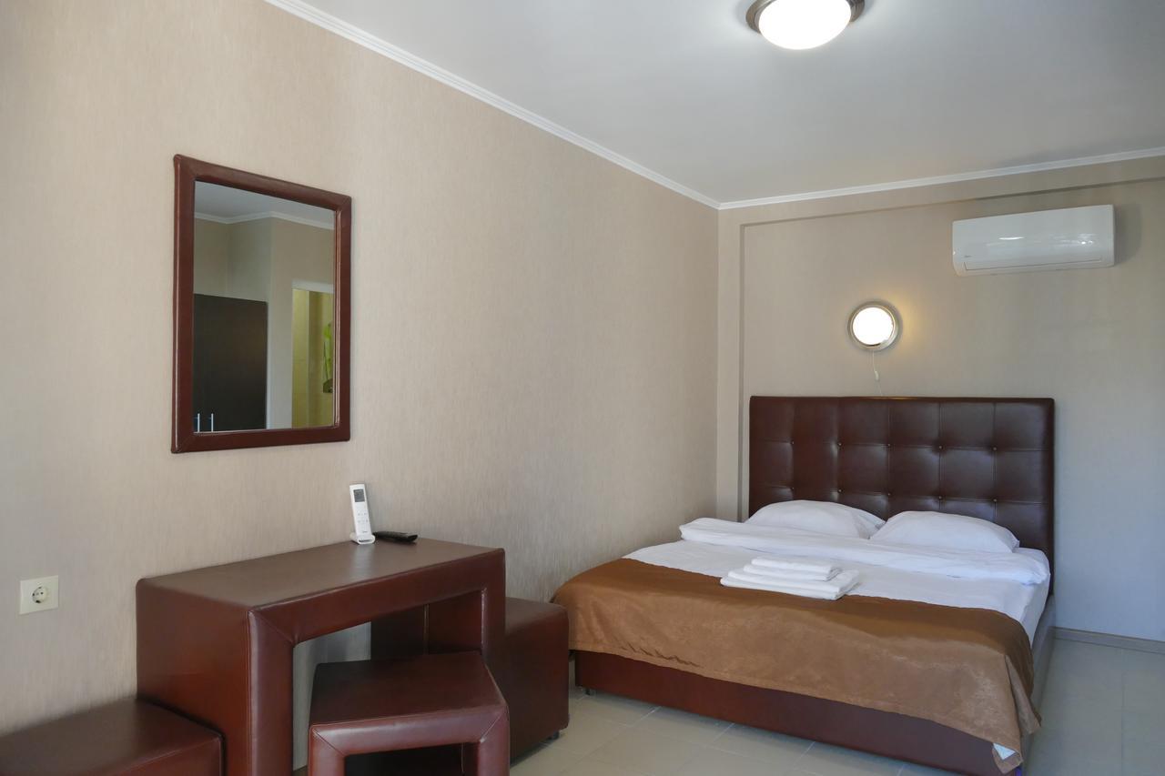 Astoria Comfort Hotel New Athos Extérieur photo